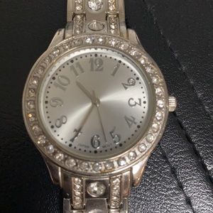 Vintage JapMovement ladies silver w/crystals watch-used